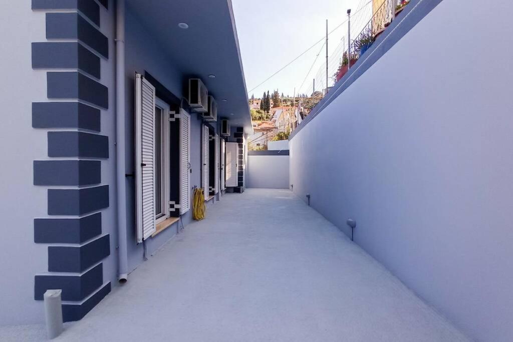 Melina Apartment Poros  Buitenkant foto