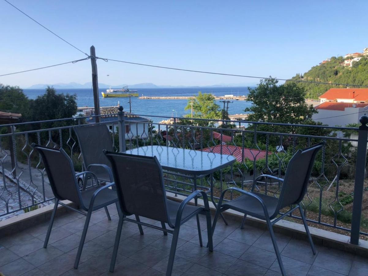 Melina Apartment Poros  Buitenkant foto